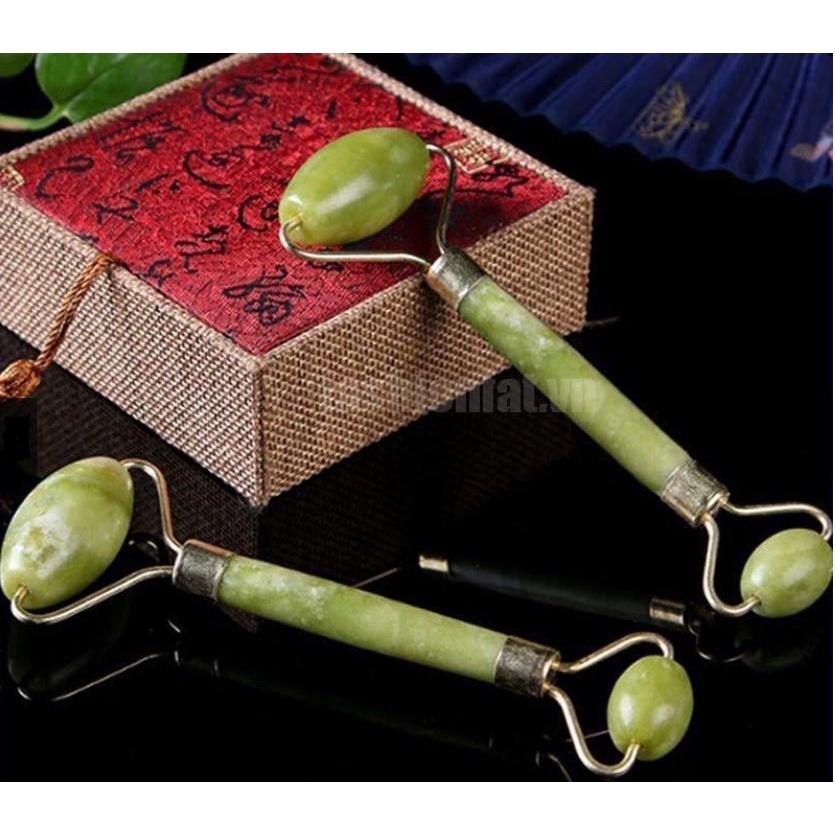 Lăn đá Massage da mặt