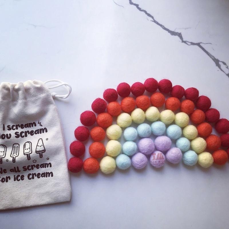 Pompom len kích thước 2cm dùng làm đồ chơi, đồ handmade, diy