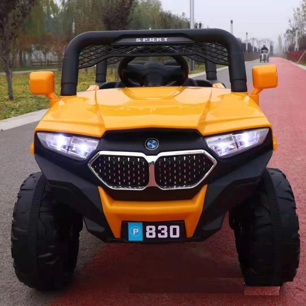 XE Ô TÔ ĐIỆN TRẺ EM dáng địa hình P830 - có điều khiển từ xa và tự lái