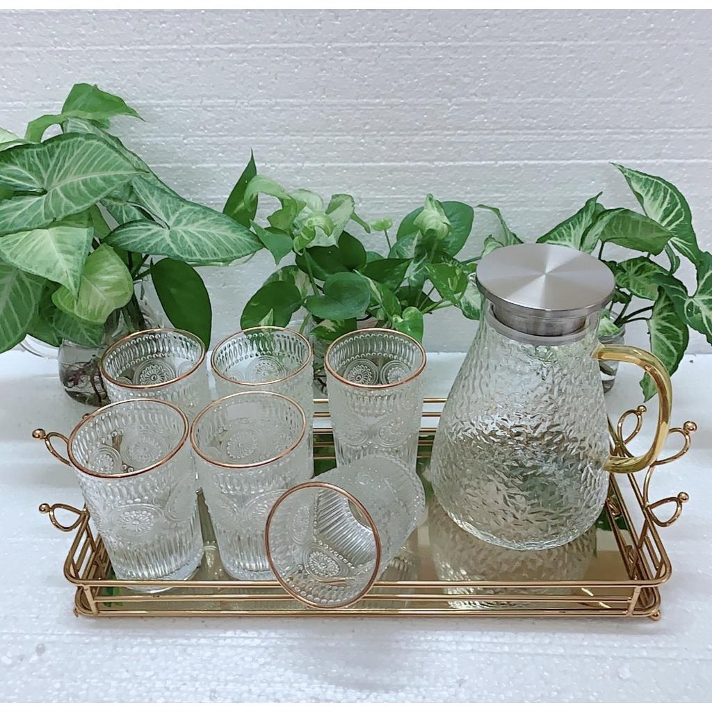 COMBO BỘ BÌNH CỐC THỦY TINH CHỊU NHIỆT LÊN TỚI 400 ĐỘ C KÈM KHAY VƯƠNG MIỆN VÀNG VÀ GIÁ ÚP CỐC