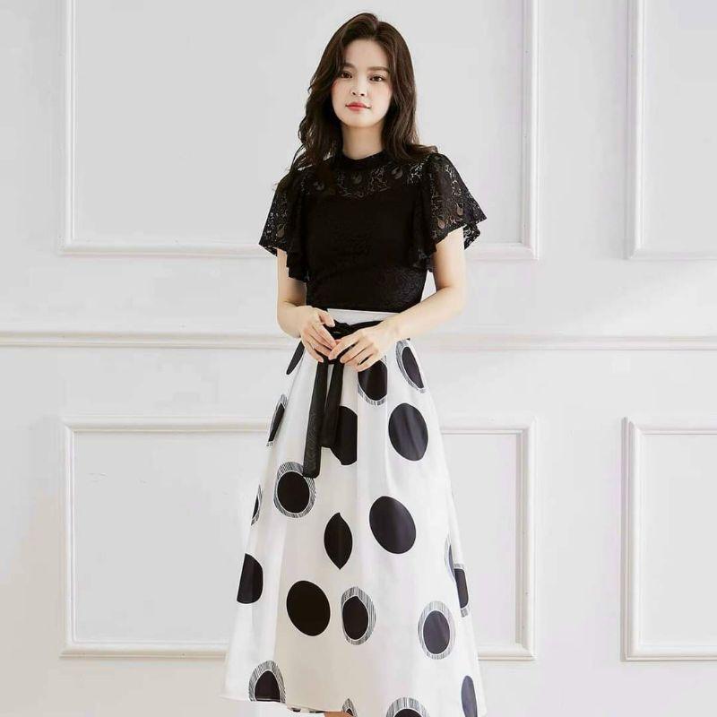 HÀNG NHẬP - SÉT ĐẦM ÁO REN + CHÂN VÁY BI
