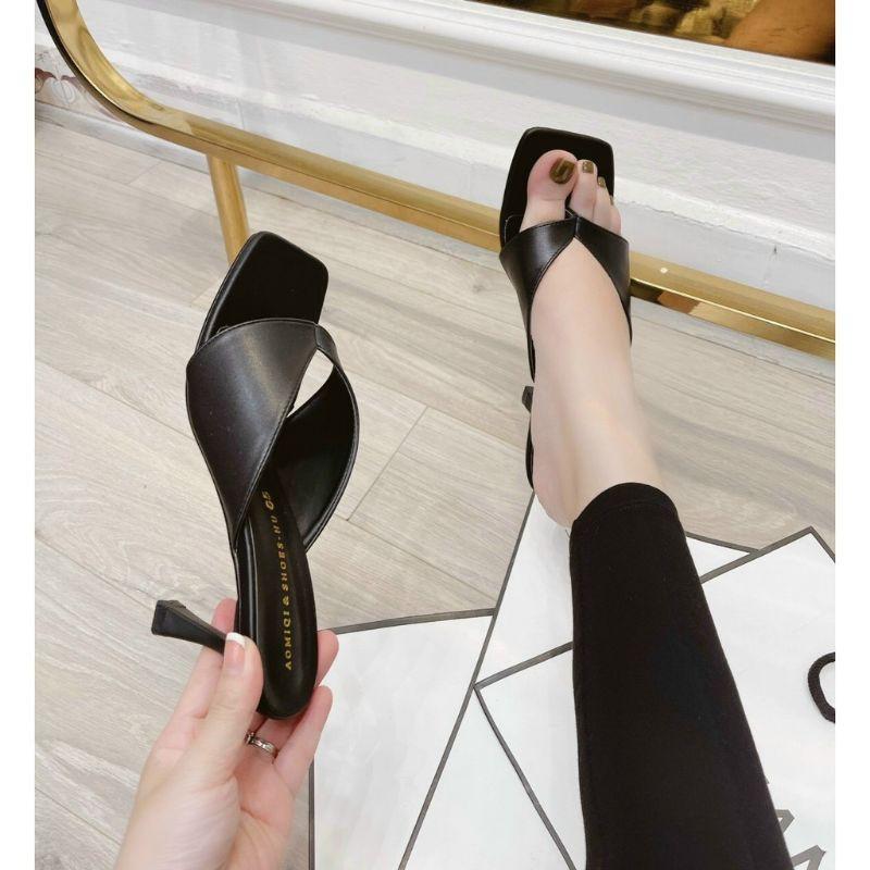 GUỐC HÀNG ĐẸP MŨI VUÔNG DA MỊN KẸP NGÓN BẢN TO - 7P