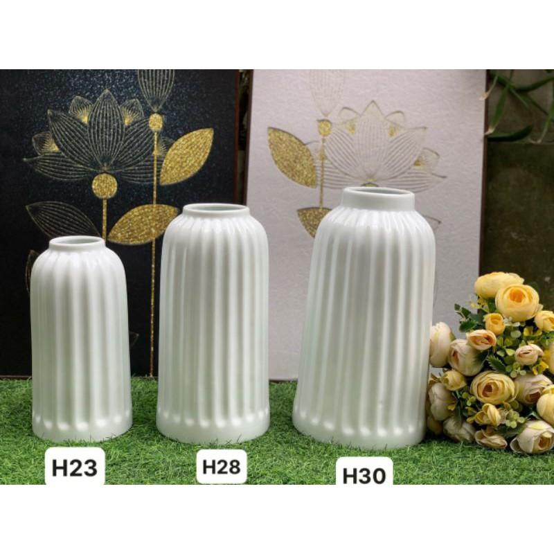 Bình Hoa men sứ sướng nghệ thuật mang phomg trang trí.