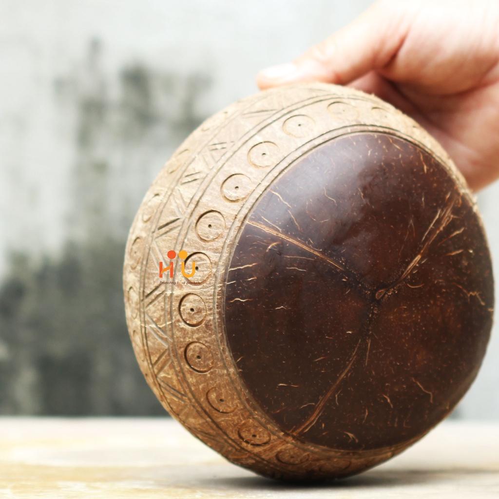 Tô gáo dừa khắc hoa văn Ret