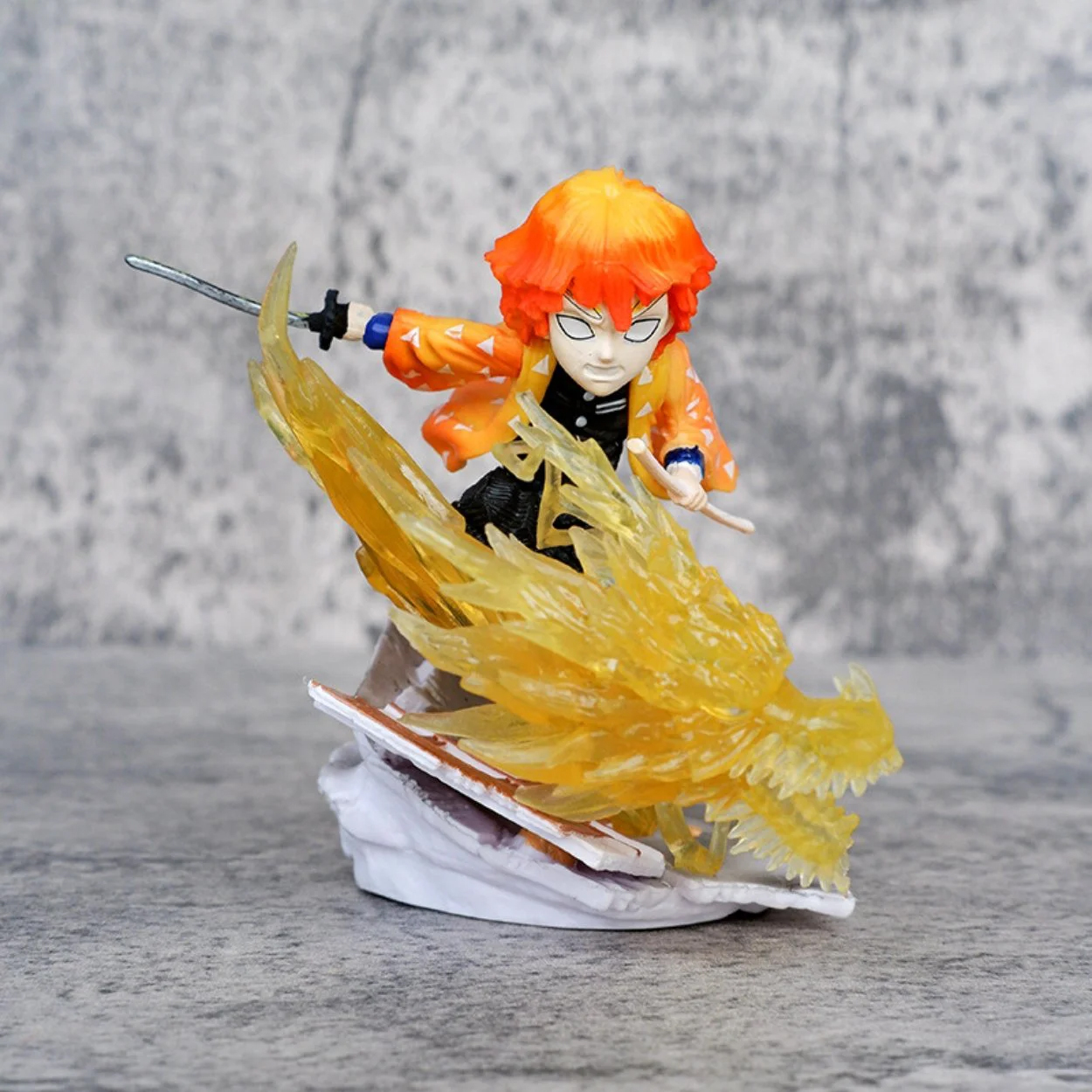 Mô Hình Kimetsu No Yaiba : Zenitsu chibi