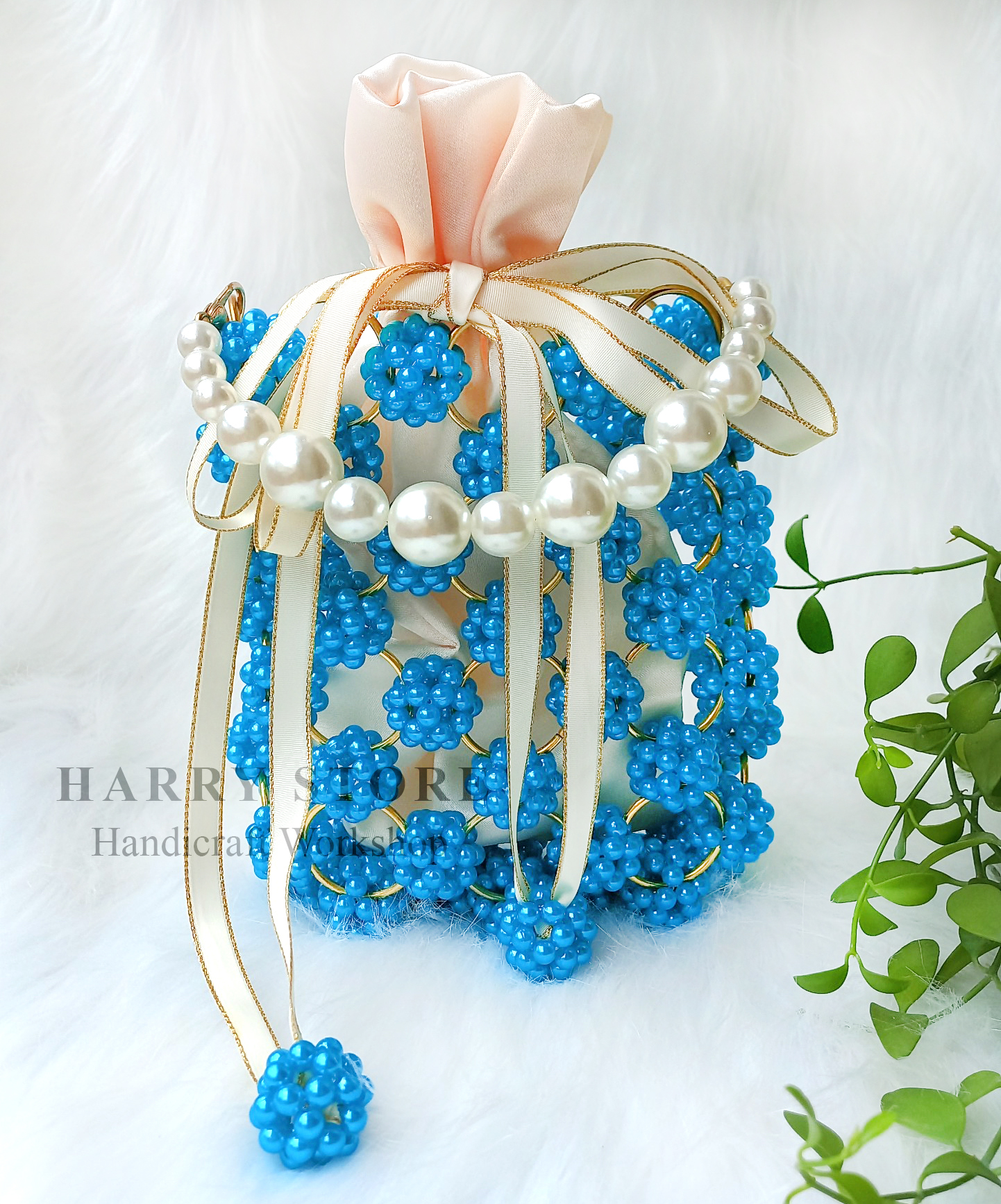 Túi ngọc trai handmade kết khoen HRRA1-XN đựng vừa các dòng điện thoại, dây đeo 110cm nét quyến rũ đầy thu hút và lôi cuốn