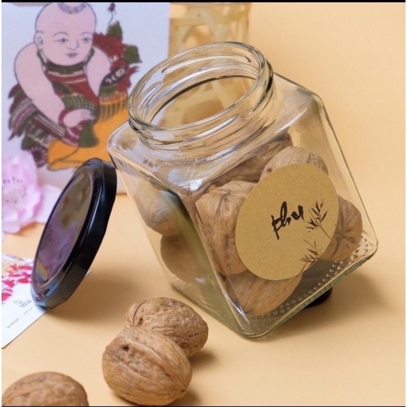 Lọ thuỷ tinh vai vuông nắp thiếc