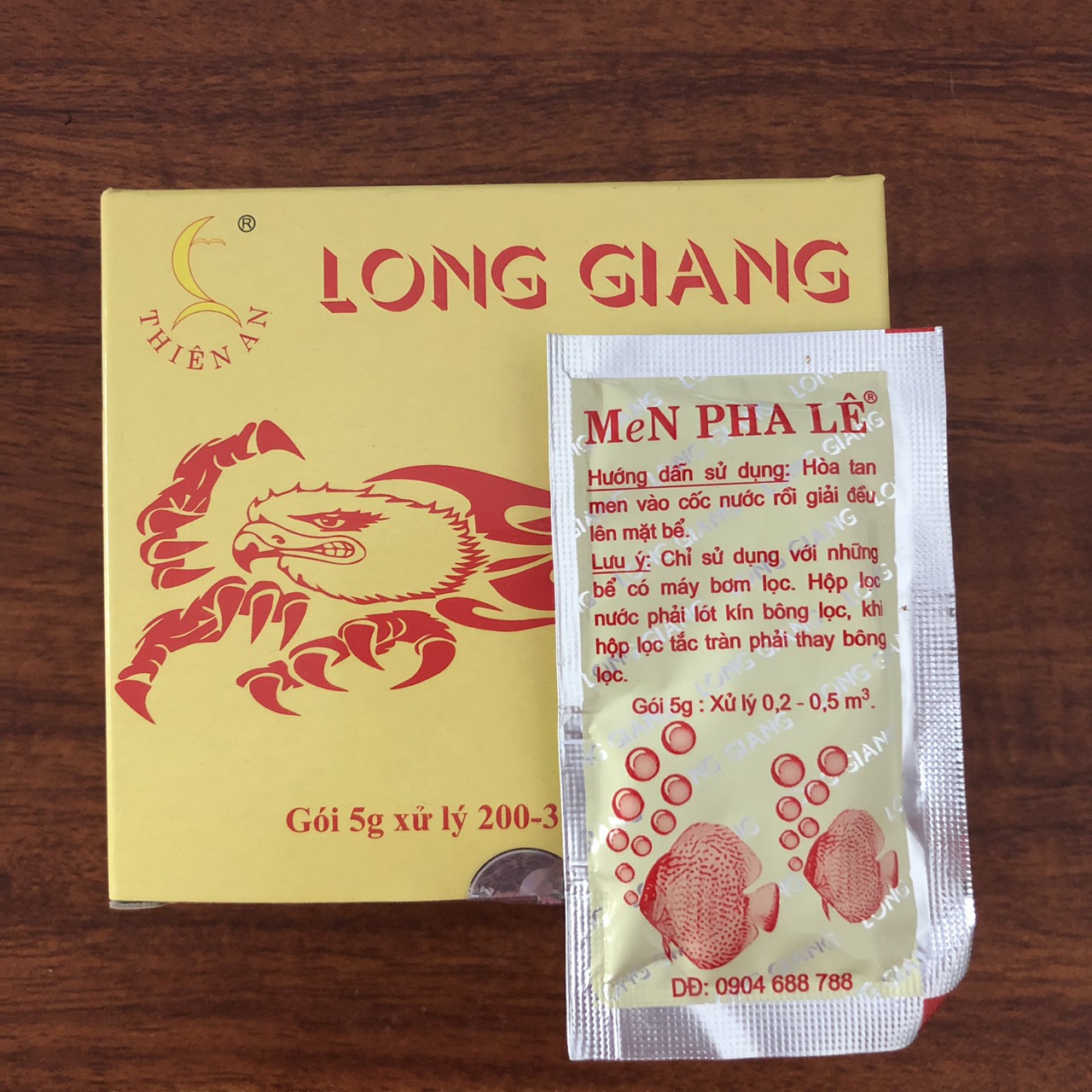 Men pha lê làm trong nước Long Giang
