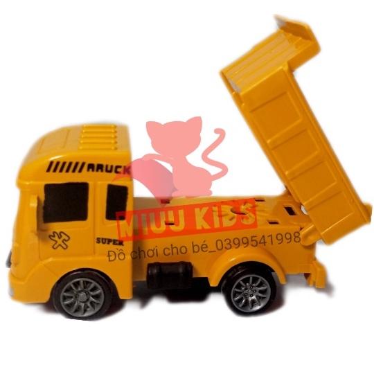 Bộ 6 Chiếc Xe Công Trình_ Bánh Đà _ Màu Vàng Cho Bé