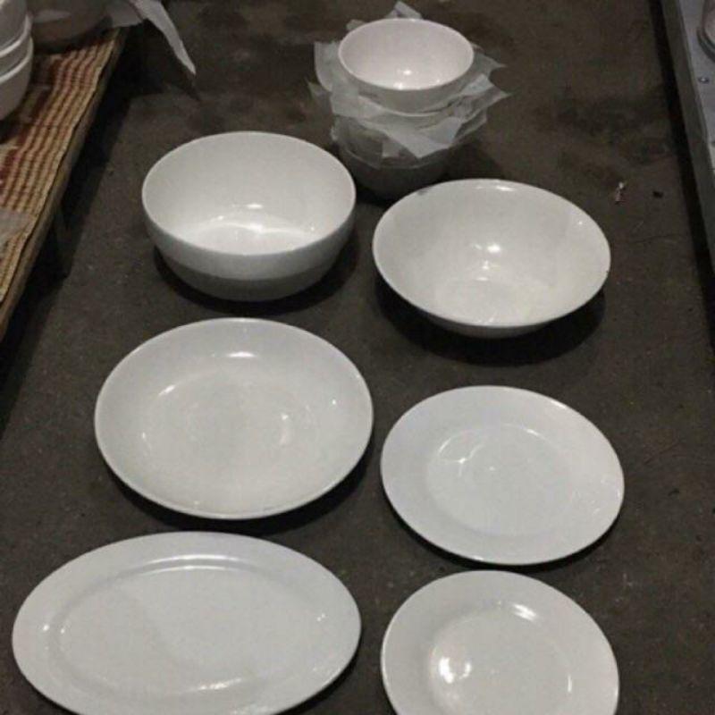 Đĩa sứ trắng vuông nông hàng đẹp