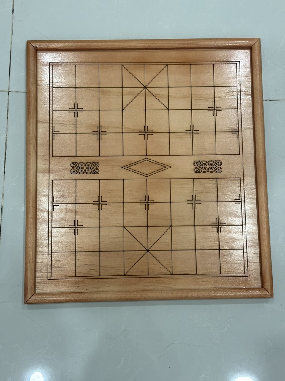 Bàn cờ tướng gỗ sơn siêu rẻ kt 50x55cm, mặt dày 9ly
