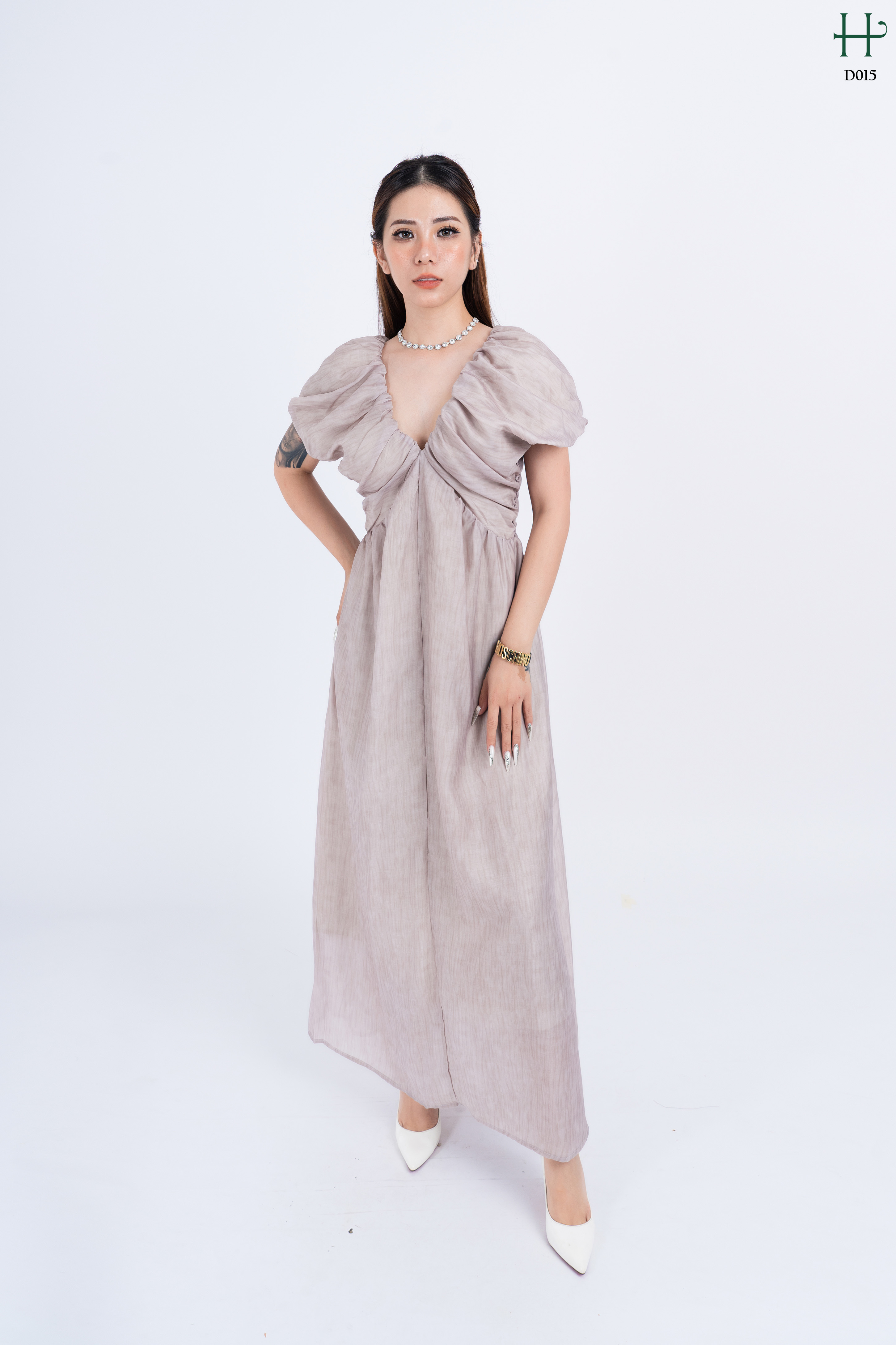 Đầm nhún tay cách điệu cho nữ