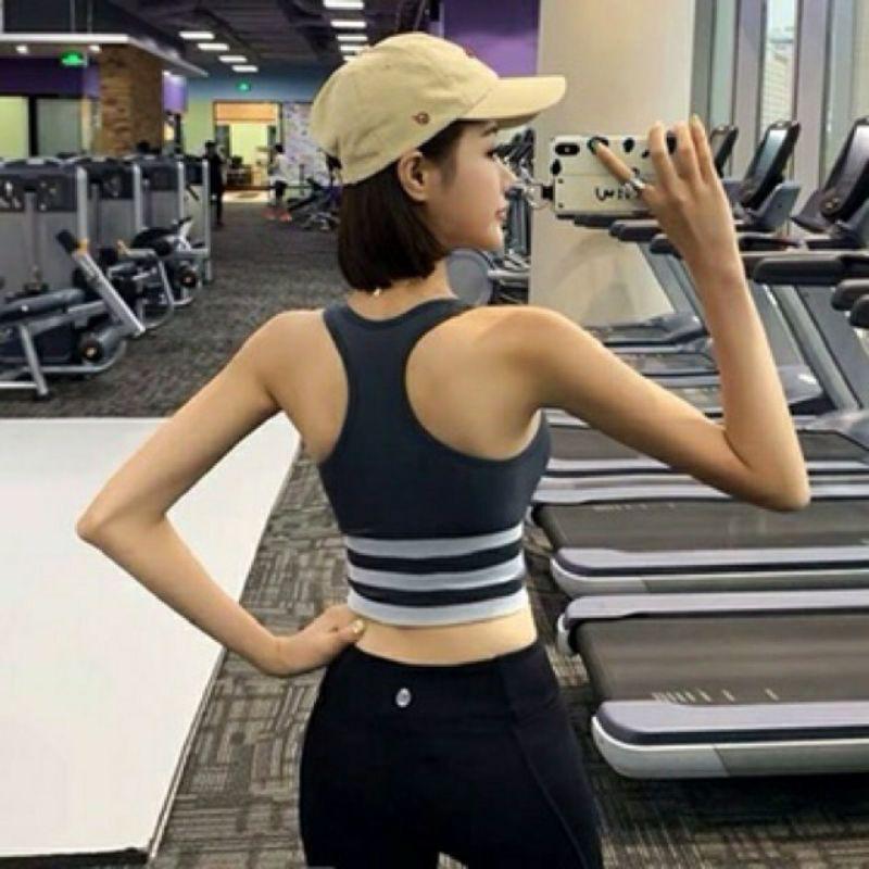 Áo bra tập gym 3 sọc có đệm ngực