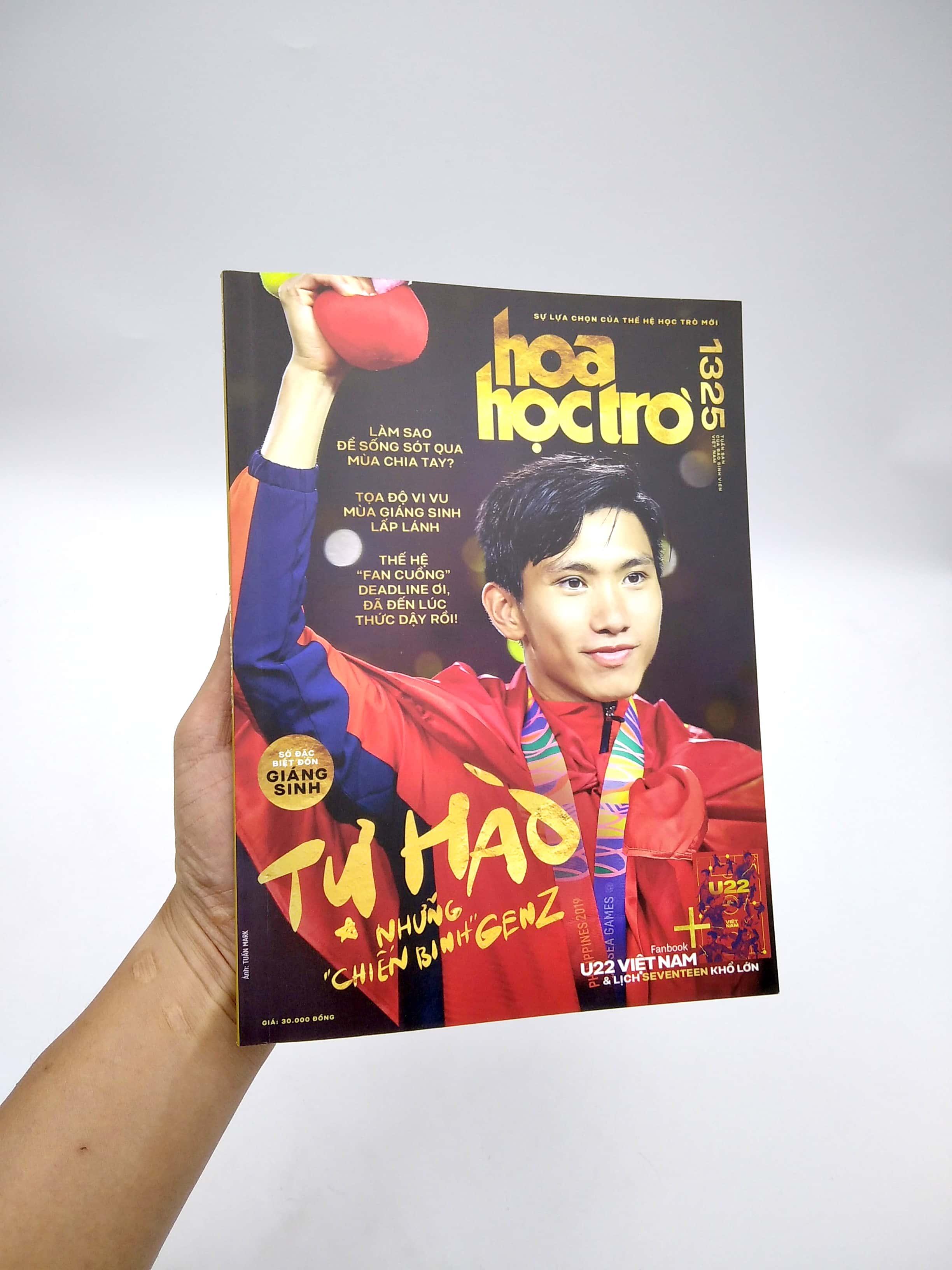 Hoa Học Trò Số 1325 - Tặng Kèm Fanbook U22 Việt Nam + Lịch Poster Lịch Khổ Lớn SEVENTEEN