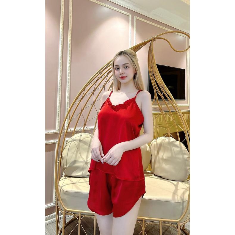 Bộ pijama lụa đùi đồ ngủ nữ sexy gợi cảm 2 dây hở lưng chất satin