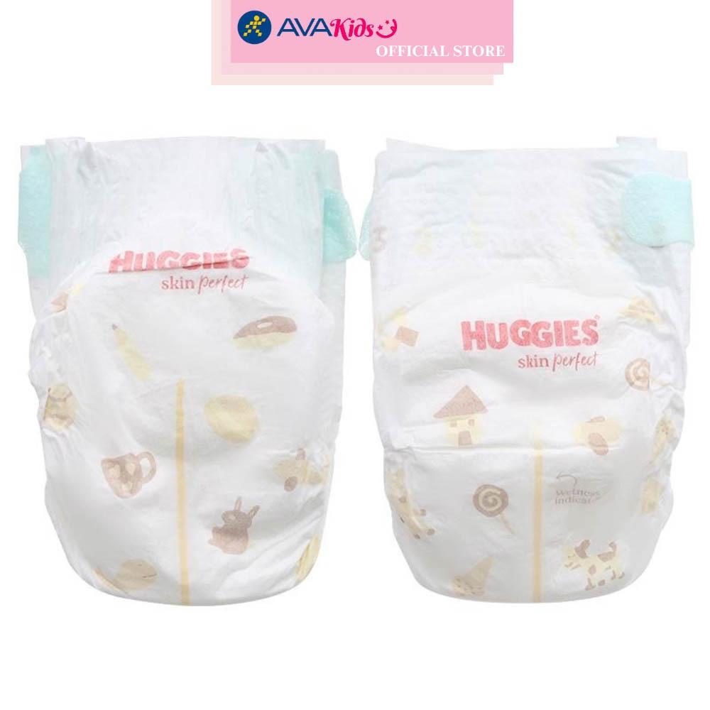 Tã dán Huggies Skin Perfect size S 80 + 2 miếng (4 - 8 kg) - Giao bao bì ngẫu nhiên