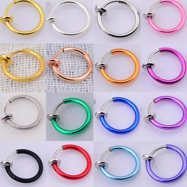 Bông tai khoen tròn dạng kẹp bấm lỗ hay không đều dùng được