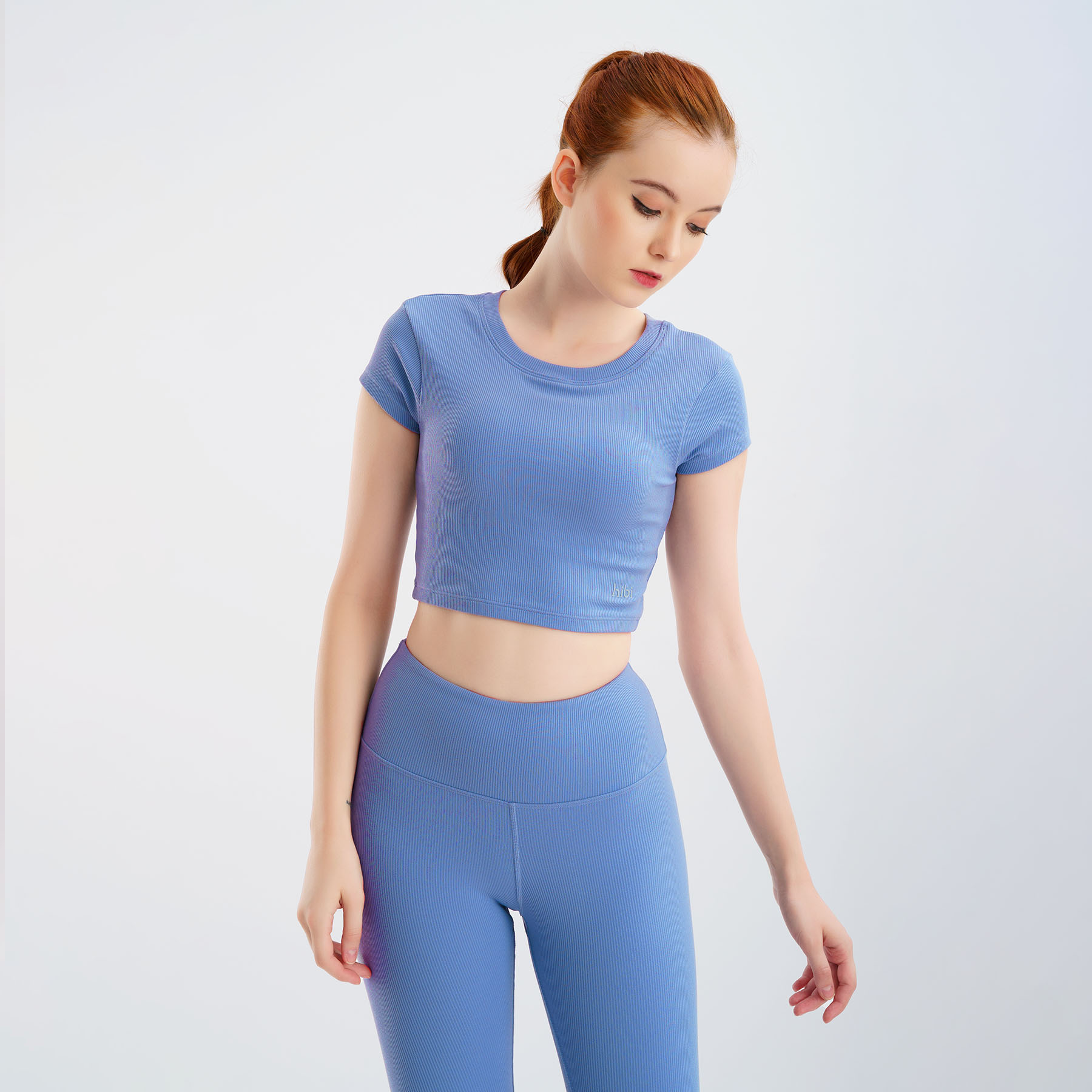Set đồ tập yoga gym Hibi Sports H146 size mới, màu xanh, áo croptop có tay kèm mút ngực, quần lưng cao, chất vải Rib
