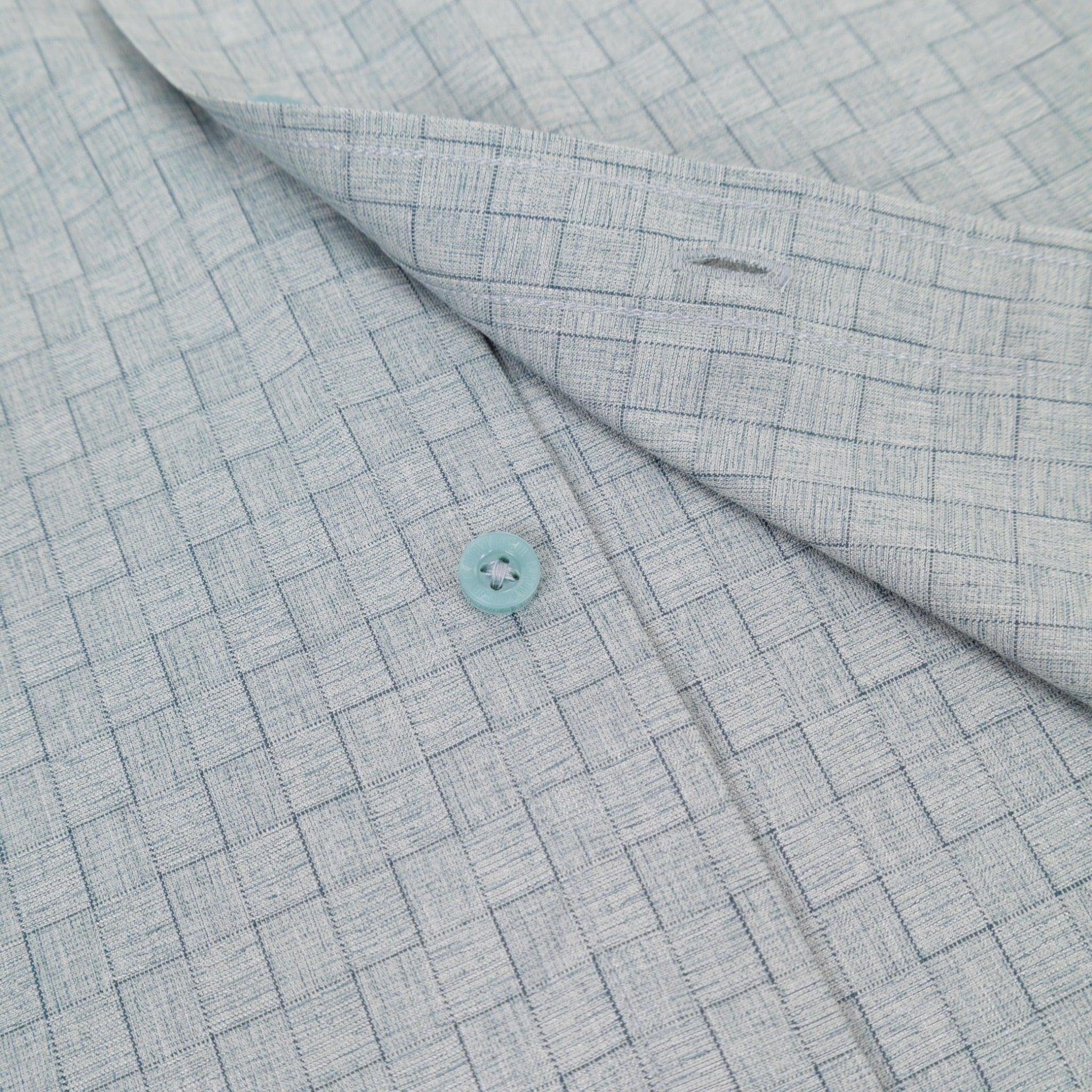 Áo sơ mi nam KHATOCO Tailor Fit ngắn tay A1MN538T2-CNCR821-2709-N