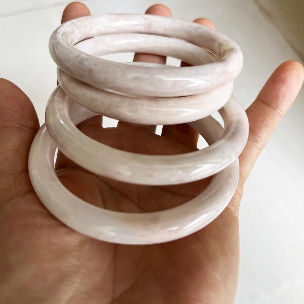 Vòng tay đá tự nhiên của Việt Nam nhiều size, nhiều màu cho mệnh Kim, Mộc, Thủy, Hỏa, Thổ