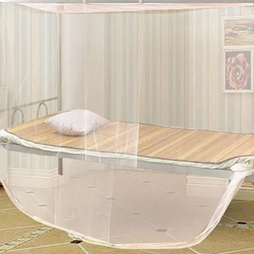 Loại dày đẹp - Màn tuyn chống muỗi trơn trắng chân dài có cửa