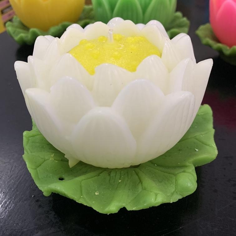 Nến búp sen - nến hoa sen thờ phật - nến bông sen trang trí cao cấp candle shop