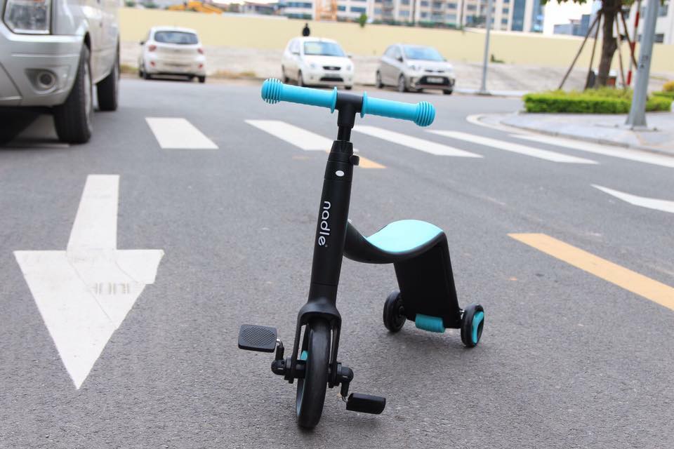 Xe Trượt Scooter, Xe Chòi Chân, Xe Đạp Nadle cho bé Tặng Decal Đo Thị Lực và Chiều Cao