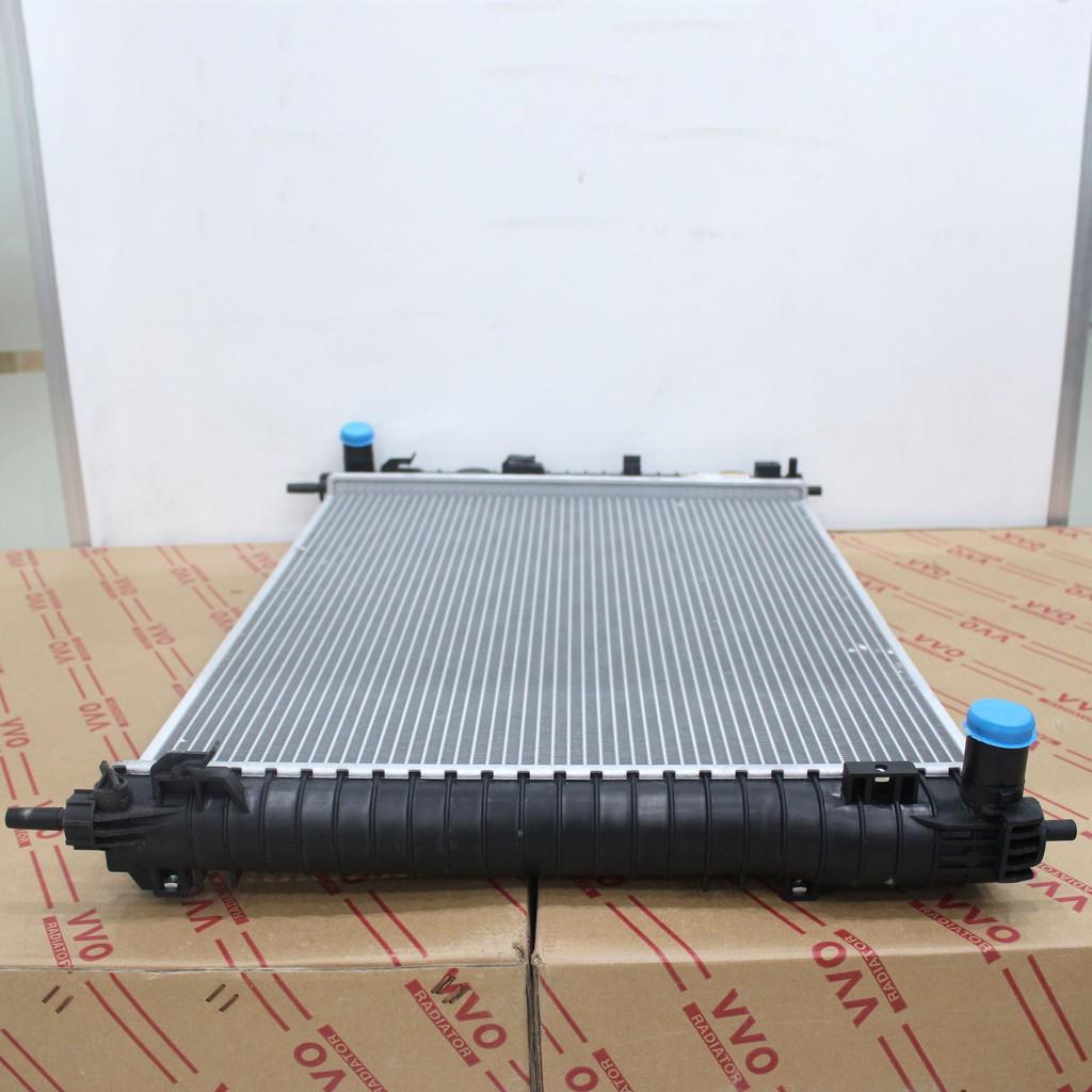 Két nước Chevrolet Captiva, 2006-2013, máy xăng, số sàn, loại dày