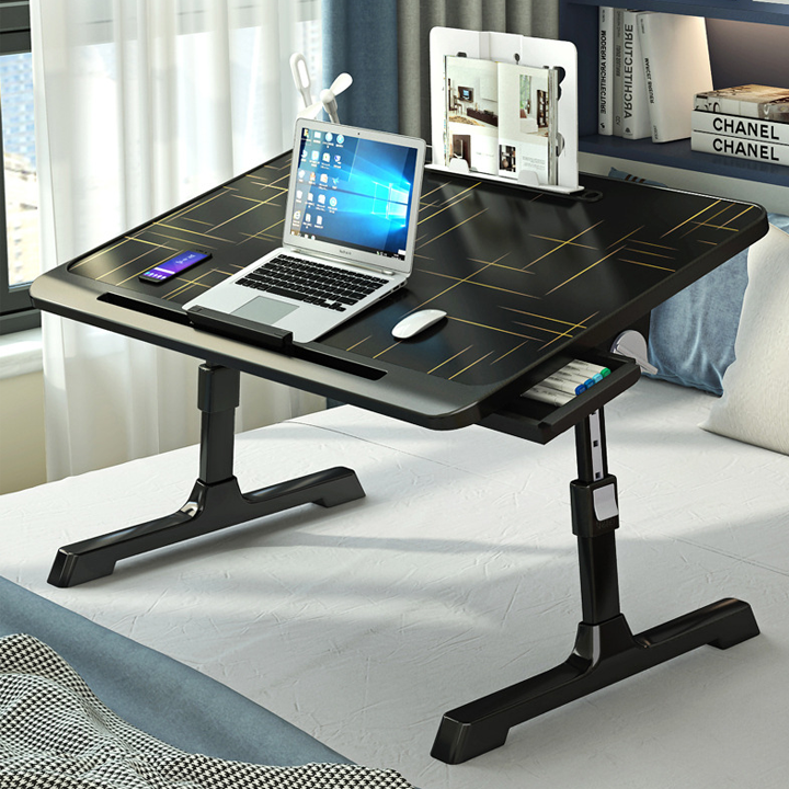 Bàn làm việc ngồi giường màu đen mẫu cao cấp, bàn gấp ngồi giường Full, ngăn kéo, USB, giá sách, khe cắm thẻ KO126