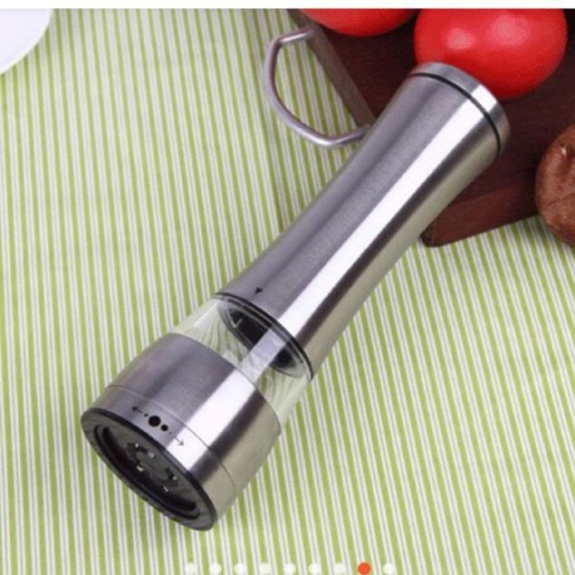 Dụng cụ xay hạt tiêu xoay 360 độ inox