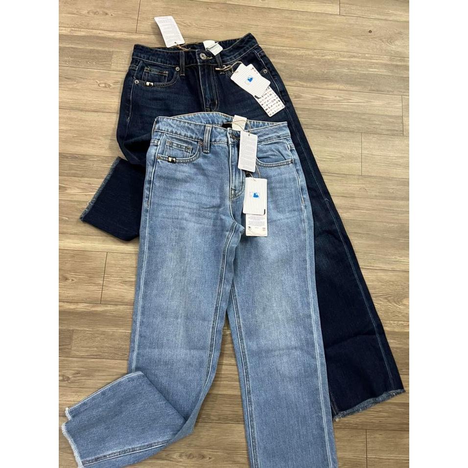 Quần Jeans Nữ Thêu Chữ YN Dáng Lỡ Sước Gấu