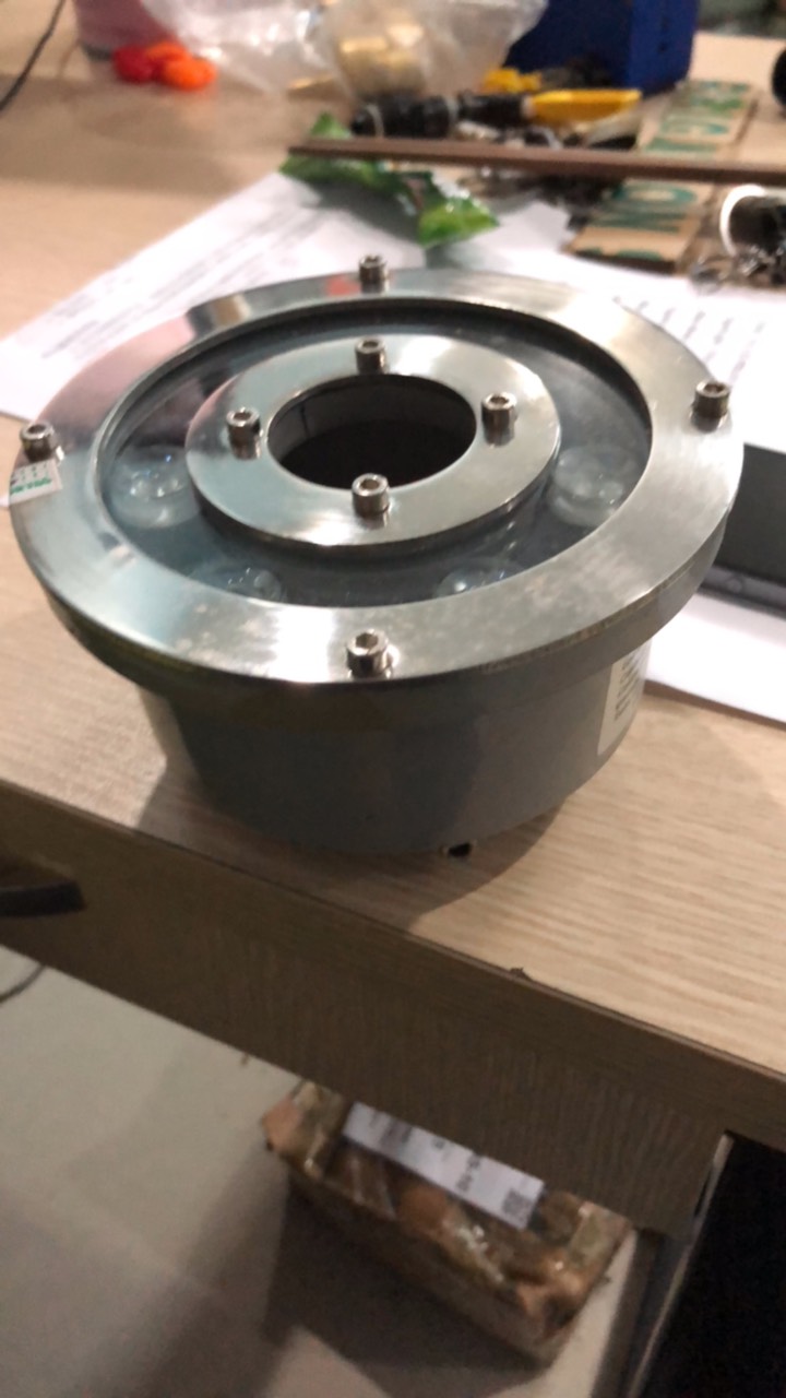 Đèn âm nước bánh xe 6w đổi màu