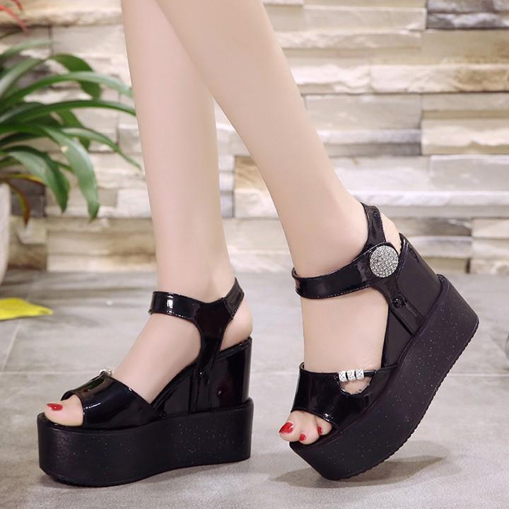 Sandal đế xuồng 12cm X484 chất da chống nước