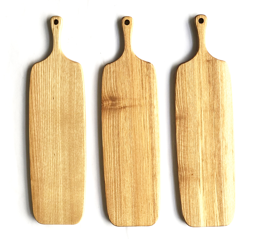 Thớt cắt/ để đồ ăn hình chữ nhật dài có móc treo 100% làm bằng gỗ ASH