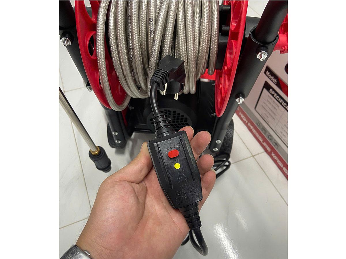 MÁY RỬA XE 3600W BT37 BTEC - HÀNG CHÍNH HÃNG