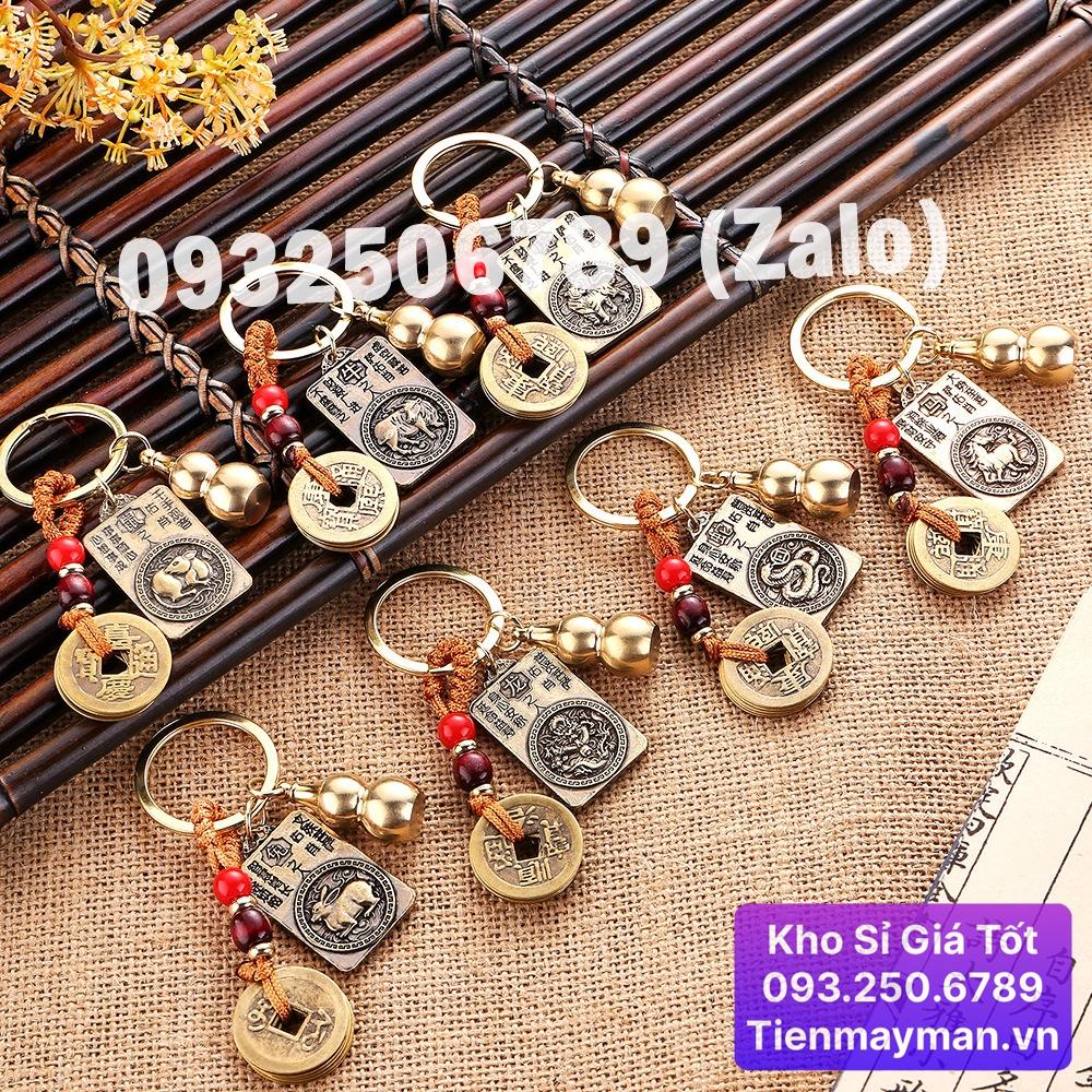 Móc Khóa 3 Món Dây Vàng 5 Đồng Xu,Quả Bầu Rỗng Mix Thẻ Bài 2 Mặt 8 Vị Phật Hộ Mệnh Phù Trợ 12 Con Giáp