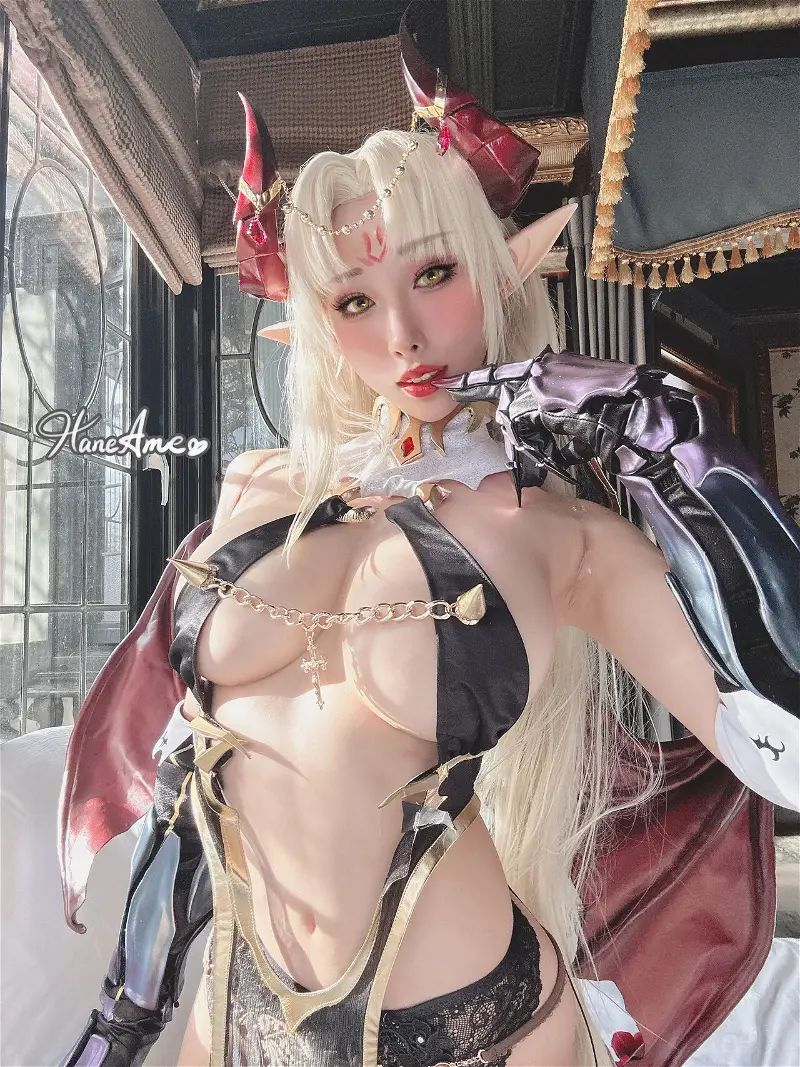 hình cosplay chapter 491 213