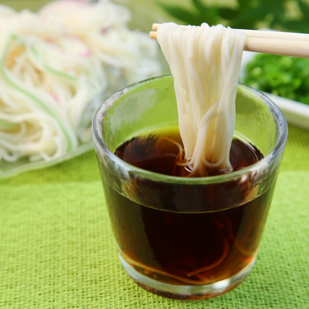 Nước Tương Tsuyu Ăn Mì 300ML