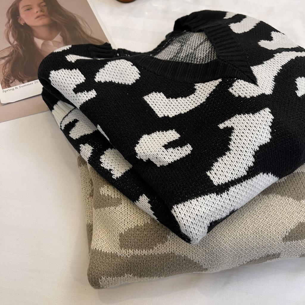 Áo Sweater len cổ V hoạ tiết vằn nhiều màu form rộng ulzzang - Made by Fiin