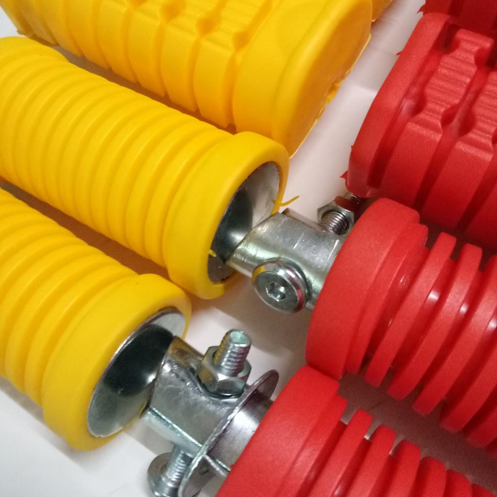 BỘ GÁC CHÂN TRƯỚC VÀ SAU CAO SU MÀU CHO XE SỐ