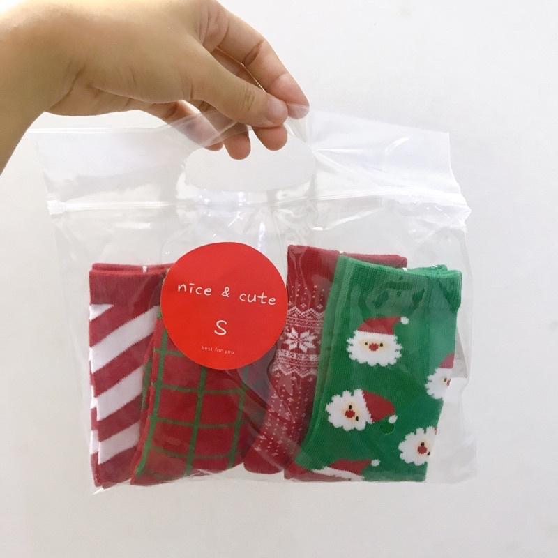 SET 4 TẤT GIÁNG SINH MERRY CHRISTMAS 2021 CHO BÉ 1-3 tuổi