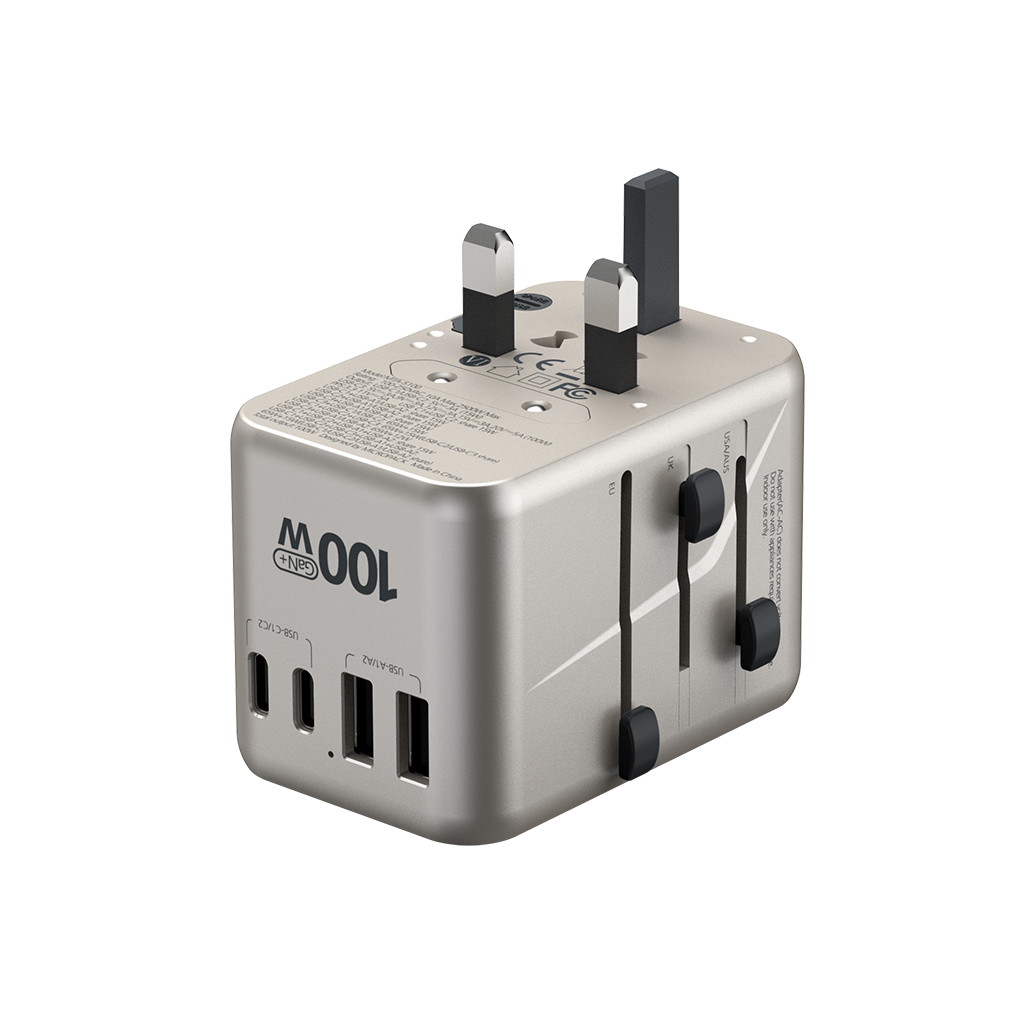 Củ sạc du lịch đa năng MicroPack 100W MTA-5100 Sạc 6 thiết bị cùng lúc - 3 cổng USB-C, 2 cổng USB-A, 1 đầu ra AC - Hàng chính hãng