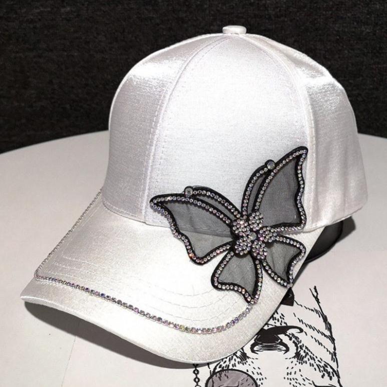 Mũ kết lưỡi trai chú bướm đính đá (Butterfly Diamond) nón nữ thời trang, cá tính
