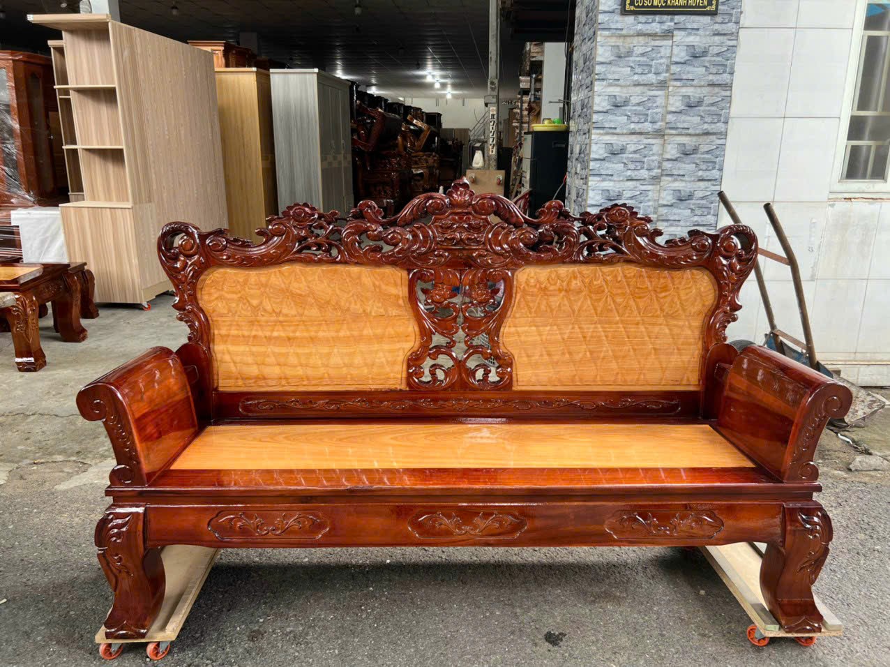 Bộ salon hoàng gia gỗ tràm mặt gõ-Bppj bàn ghế phodng khách cao cấp 435F