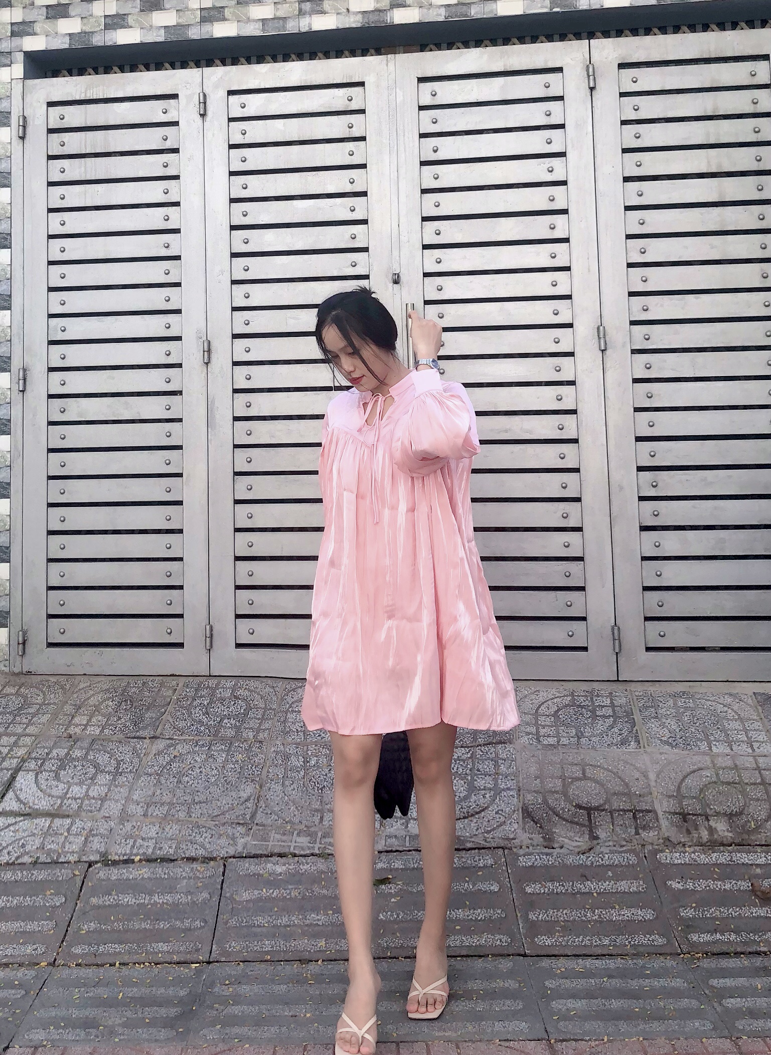 Đầm babydoll Freesize oganza tơ óng tay bồng 2 màu vàng kem, hồng dâu