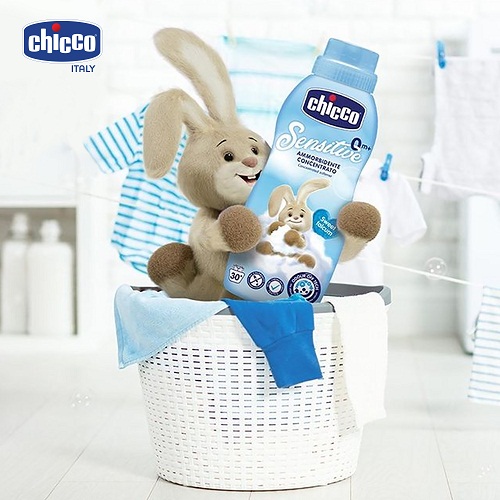 Nước xả vải Chicco 0M+ cho da nhạy cảm