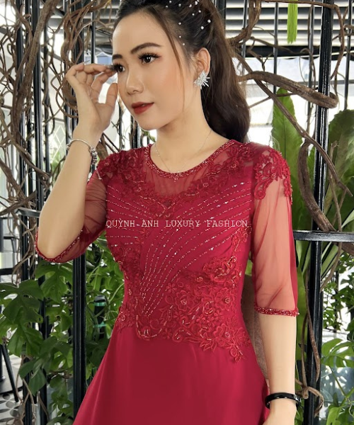 Đầm Dạ Hội Trung Niên Dự Tiệc Sang Trọng Đỏ Đô Charmaine Dress