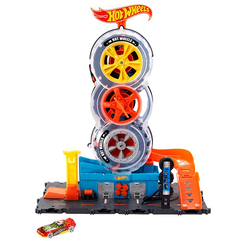 Đồ Chơi HOT WHEELS Trạm Vận Chuyển 3 Lốp Xe Xoay Vòng HDP02