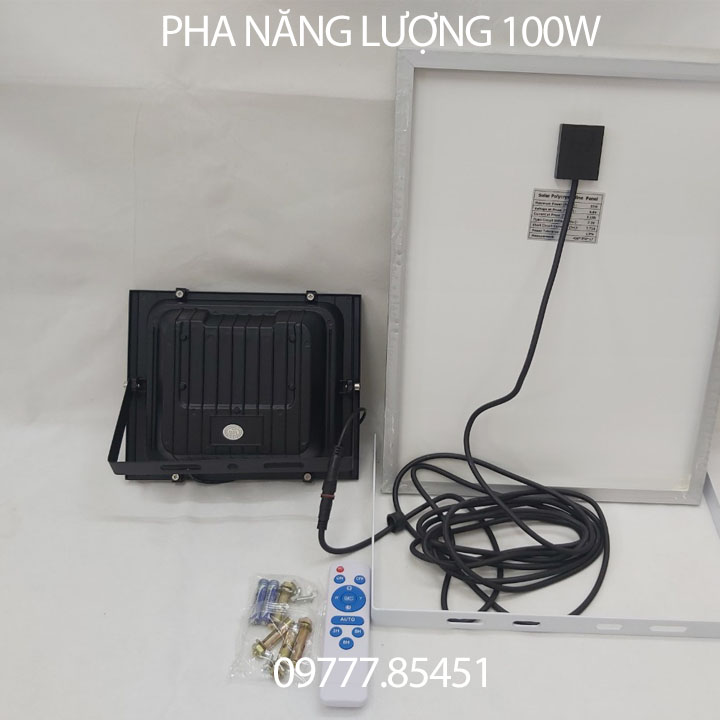 Đèn led pha năng lượng mặt trời 100w 200w 300w có đèn báo dung lượng