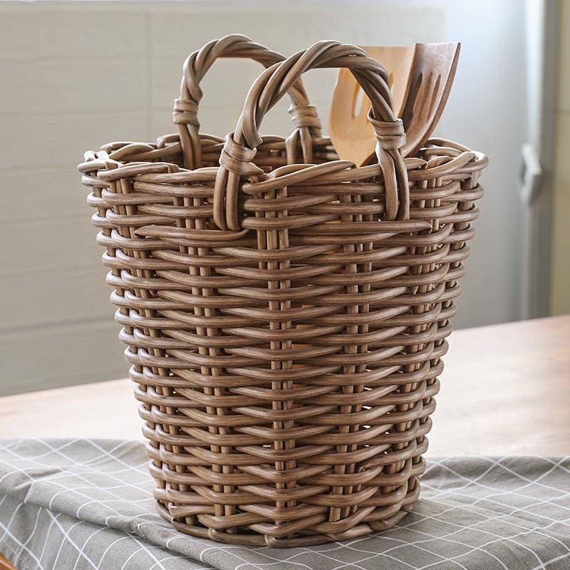 Giỏ nhựa đựng đồ URSPACE hình tròn màu nâu có quai cầm tiện dụng/ ROUND RESIN BASKET
